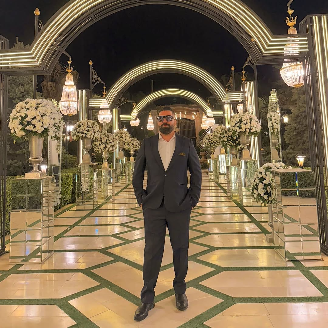Post 6 by Farshid Khorshidi on Instagram (carousel)
