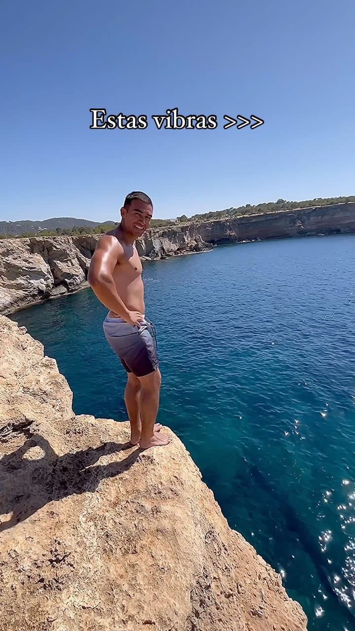 Post 2 by Nepo Sánchez on Instagram (video)
