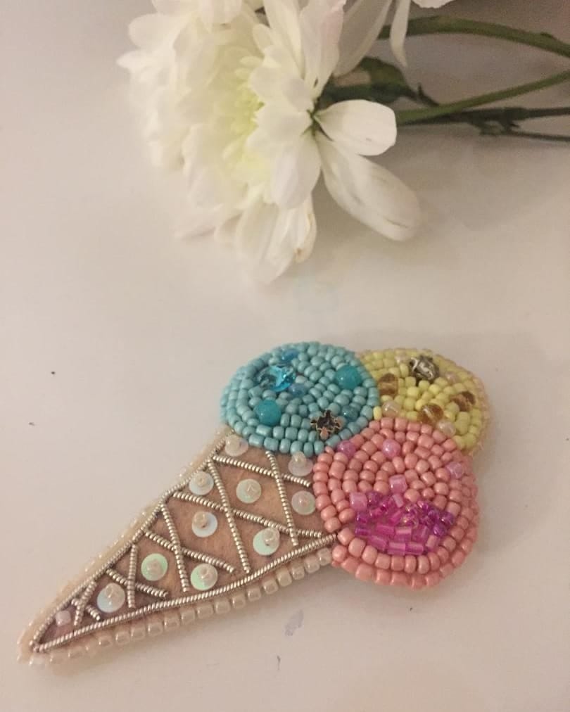 Post 6 by صنایع دستی ترمه on Instagram (carousel)