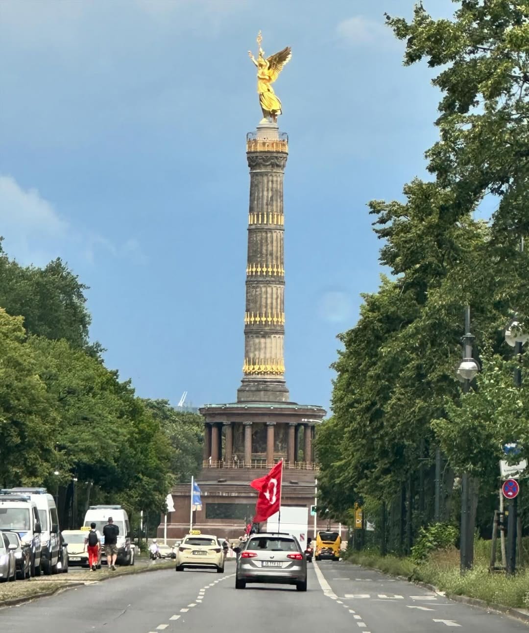 Post 5 by Hüsnü Tavlaş on Instagram (image)
