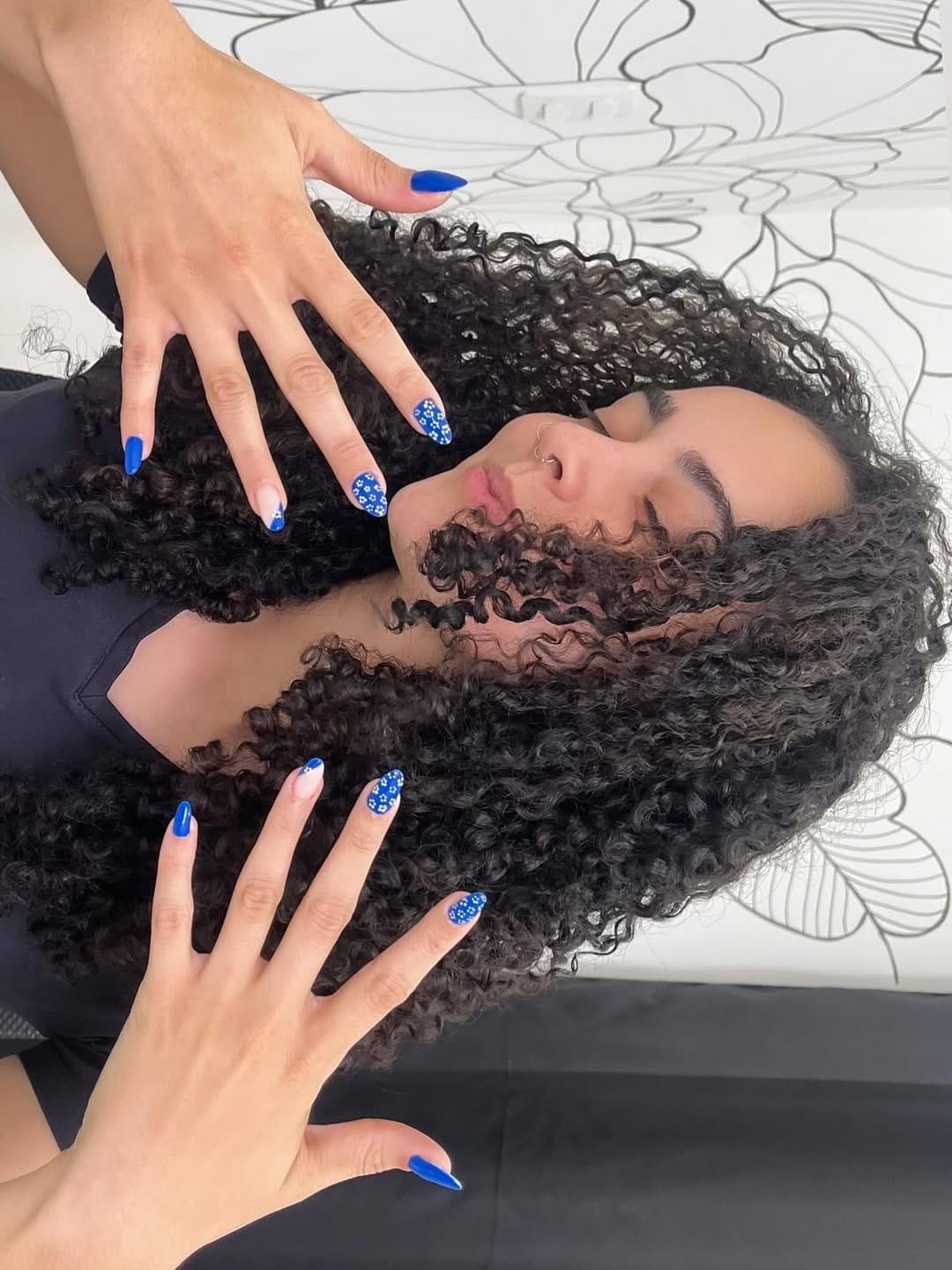 Post 6 by Caroline Araujo | NAIL DESIGNER - Diadema Centro • SP on Instagram (image)