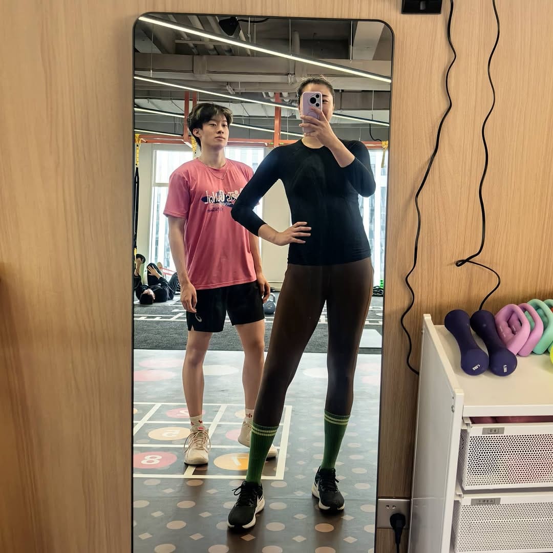 Post 2 by 崔子婷 on Instagram (image)