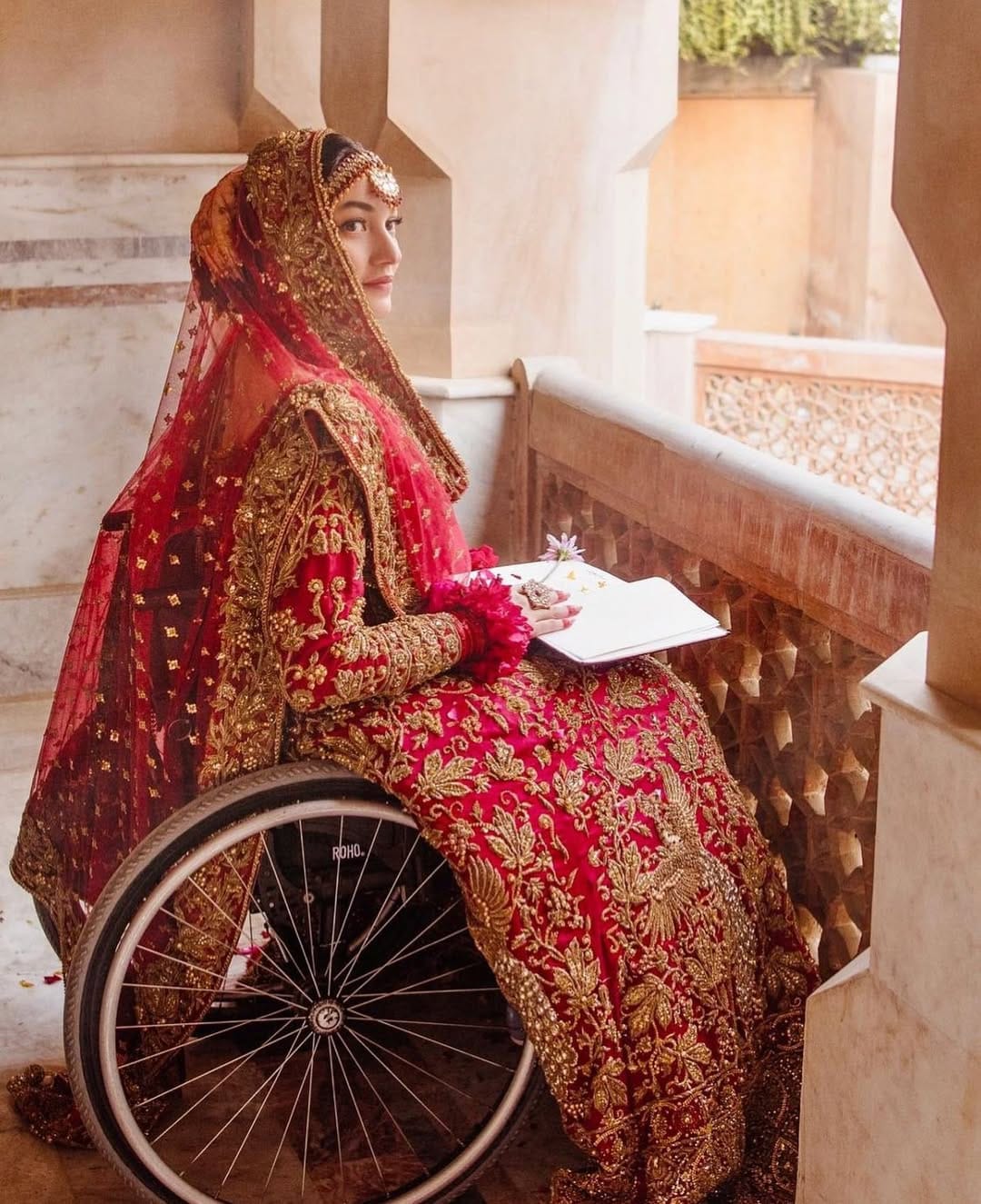 Post 9 by Fashion Insider Pakistan on Instagram (image)