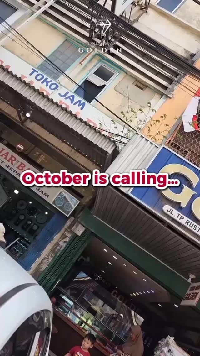 Post 4 by Toko Emas Golden Palembang on Instagram (video)