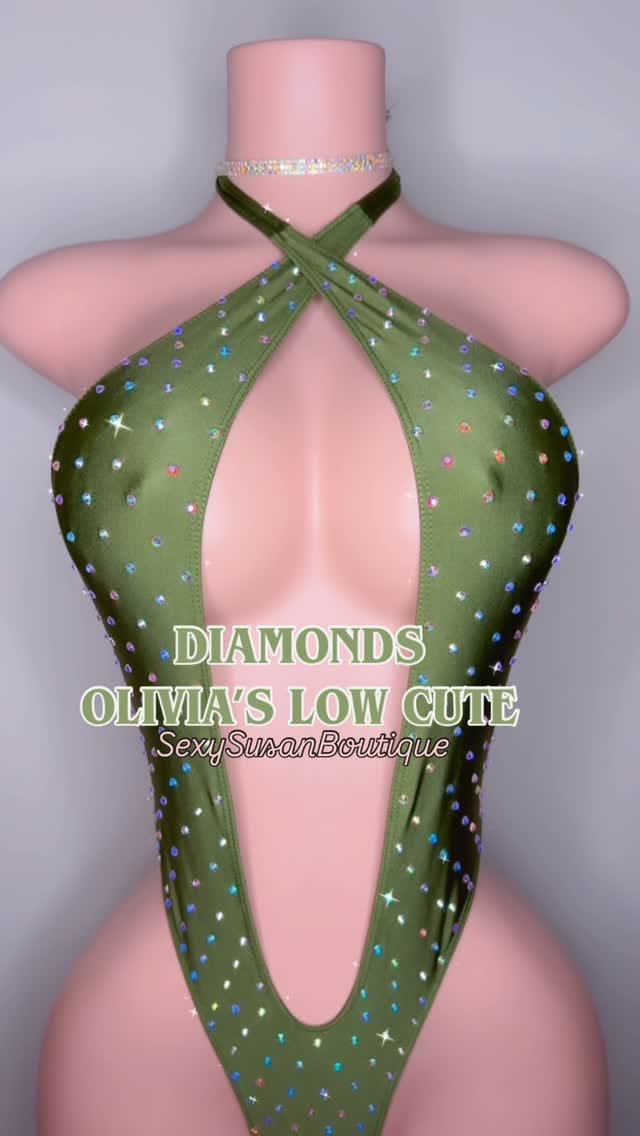 Post 7 by SEXYSUSAN EXOTIC DANCEWEAR on Instagram (video)