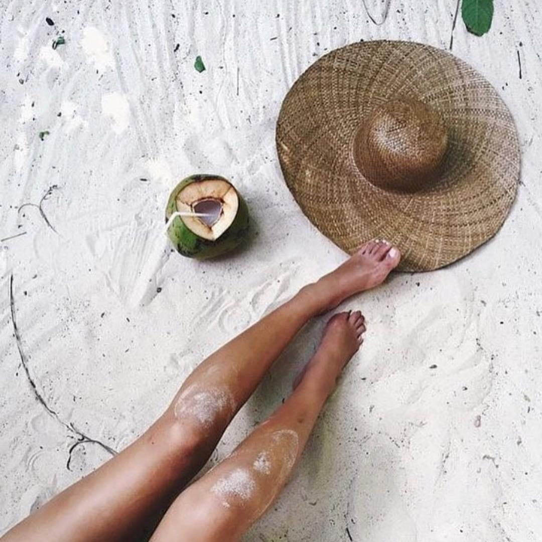 Post 9 by E 1 I Z A B E T H || Official on Instagram (image)