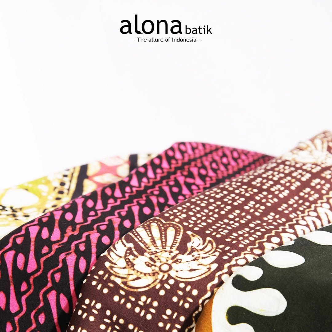 Post 2 by Alona Batik on Instagram (image)