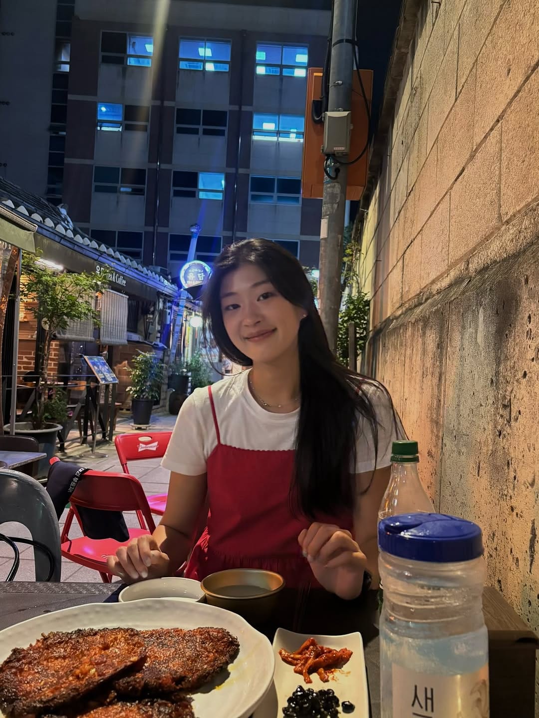Post 5 by Heej on Instagram (image)