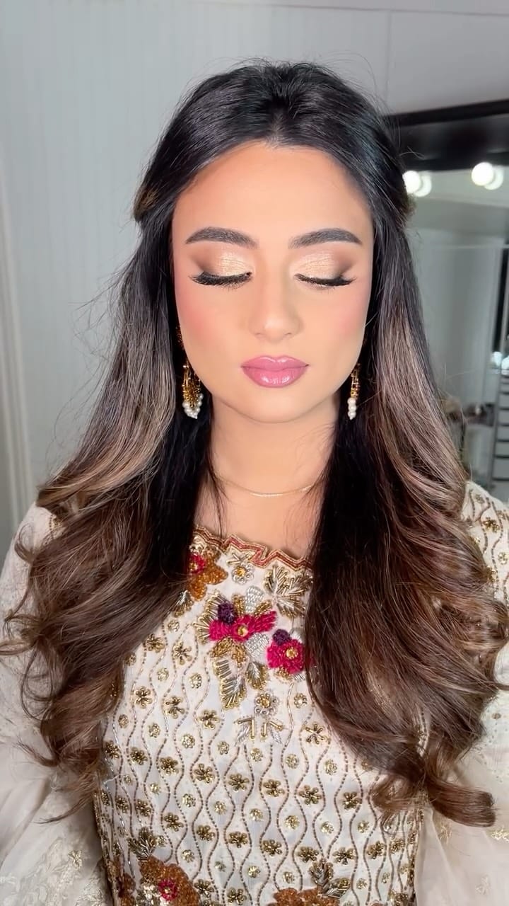 Post 7 by Yazmeen Makeup on Instagram (video)