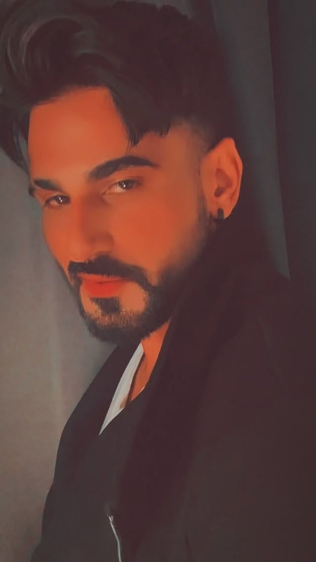 Post 10 by Sameer Handoo on Instagram (video)