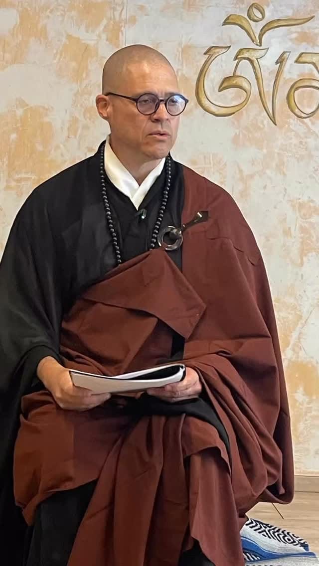 Post 1 by Árbol Del Yoga GDL on Instagram (video)