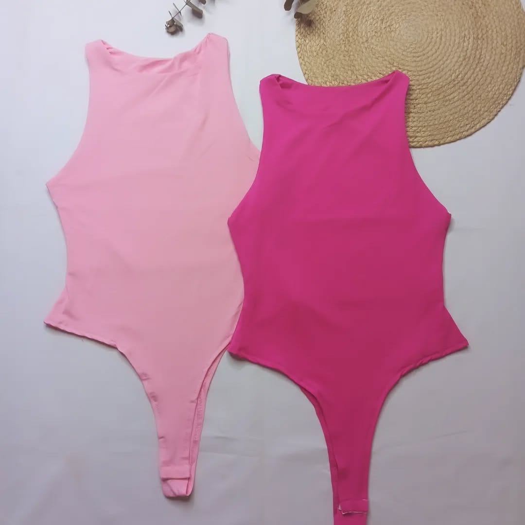 Post 7 by TIENDA ROPA ▪︎ CALZADO & ACCESORIOS on Instagram (carousel)