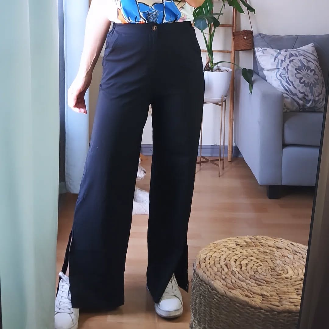 Post 9 by TIENDA ROPA ▪︎ CALZADO & ACCESORIOS on Instagram (carousel)