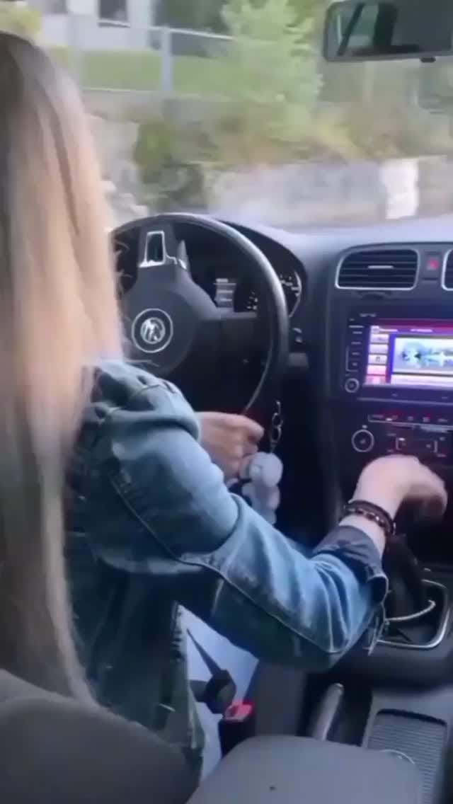 Post 2 by @cylia_cylia07 on Instagram (video)