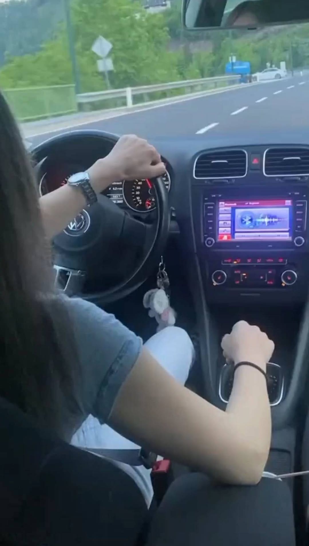 Post 10 by @cylia_cylia07 on Instagram (video)