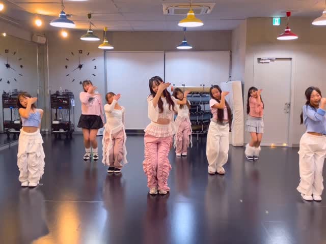 Post 7 by Manami on Instagram (video)