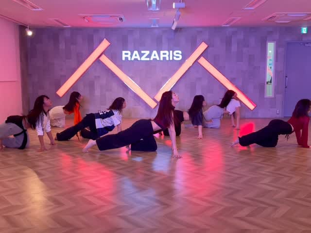 Post 3 by Manami on Instagram (video)