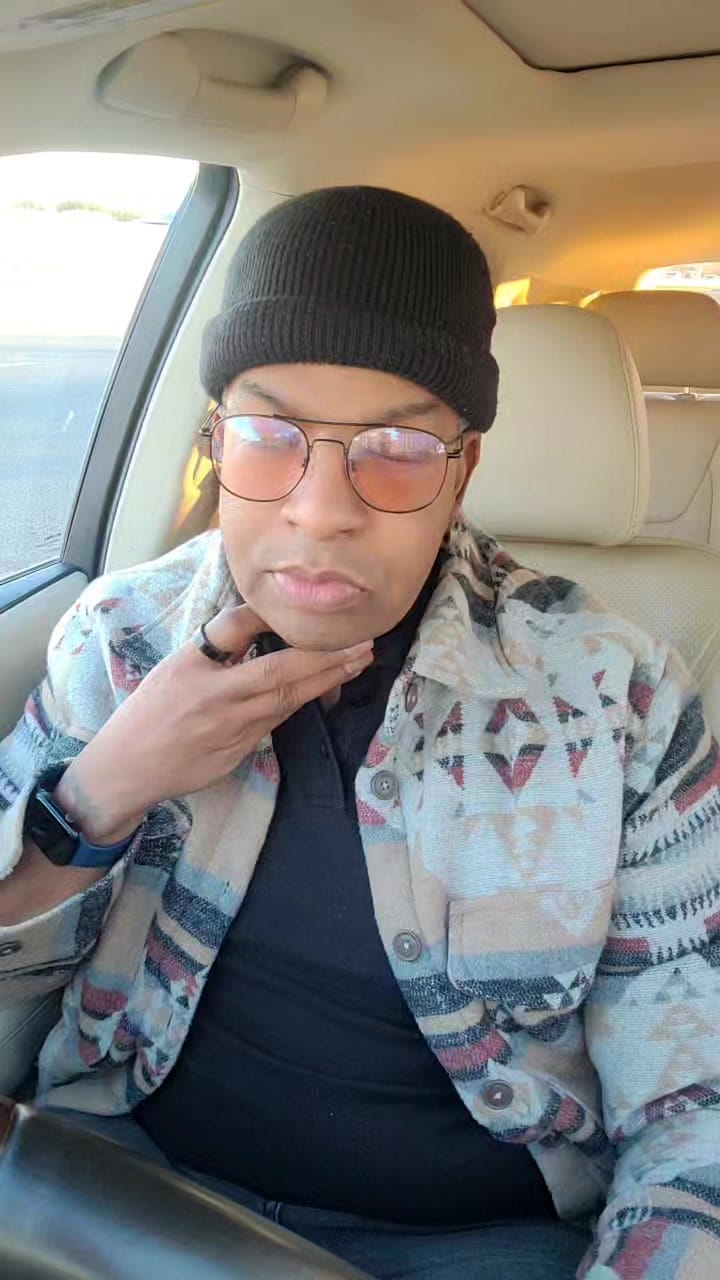 Post 4 by Flawless Oz on Instagram (video)