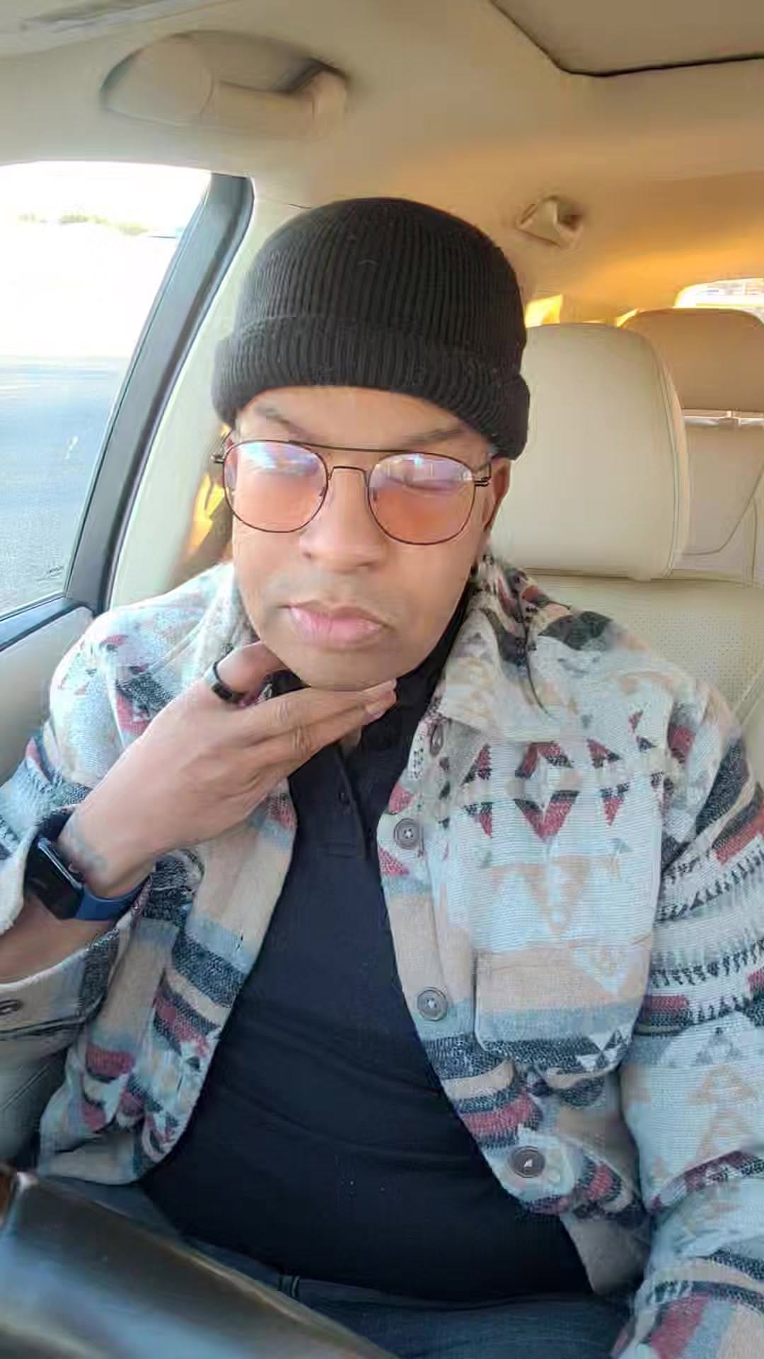 Post 6 by Flawless Oz on Instagram (video)