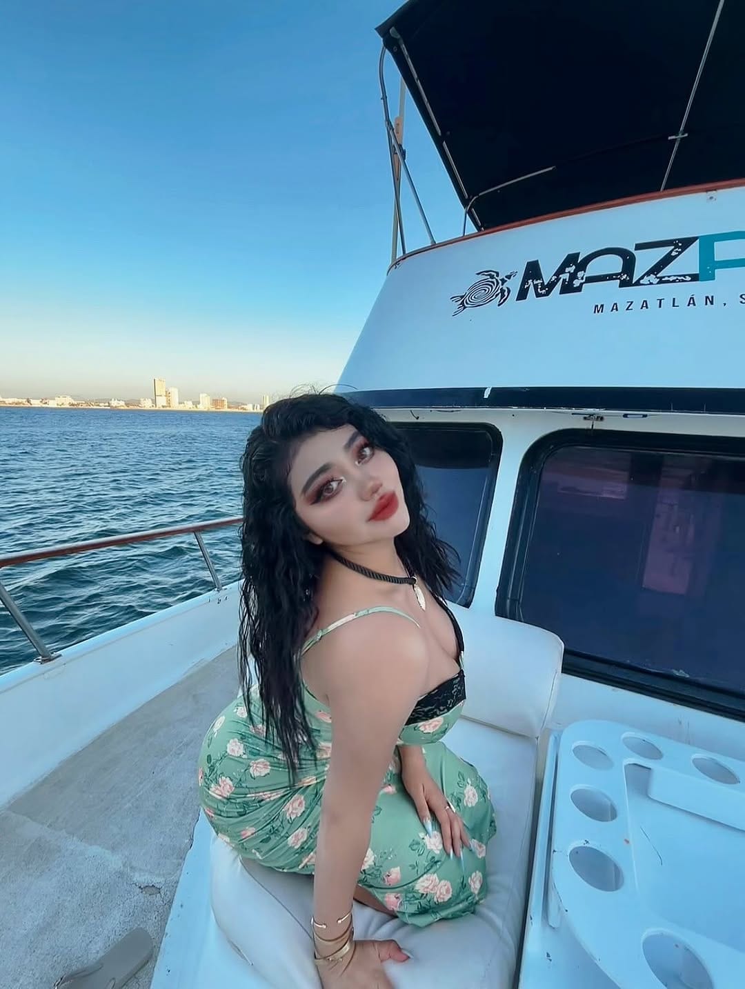 Post 4 by 🌑𝑺𝒊𝒓𝒆𝒏𝒂 🌊 on Instagram (carousel)