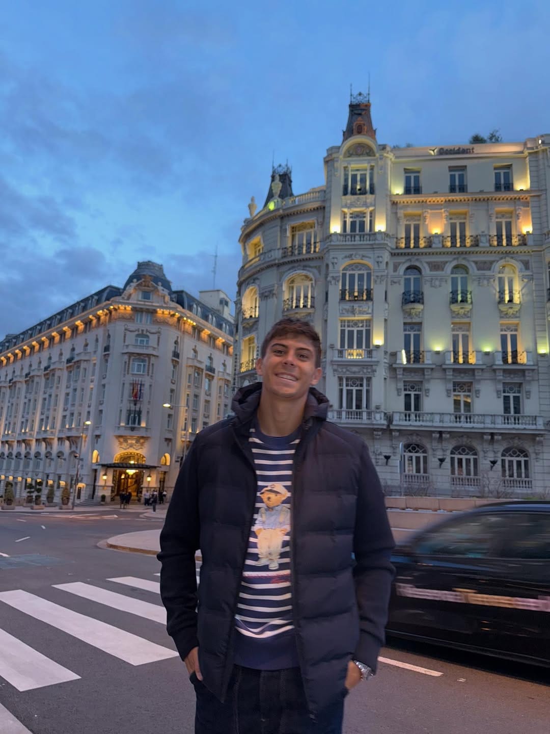 Post 3 by Lorenzo Aguado on Instagram (carousel)
