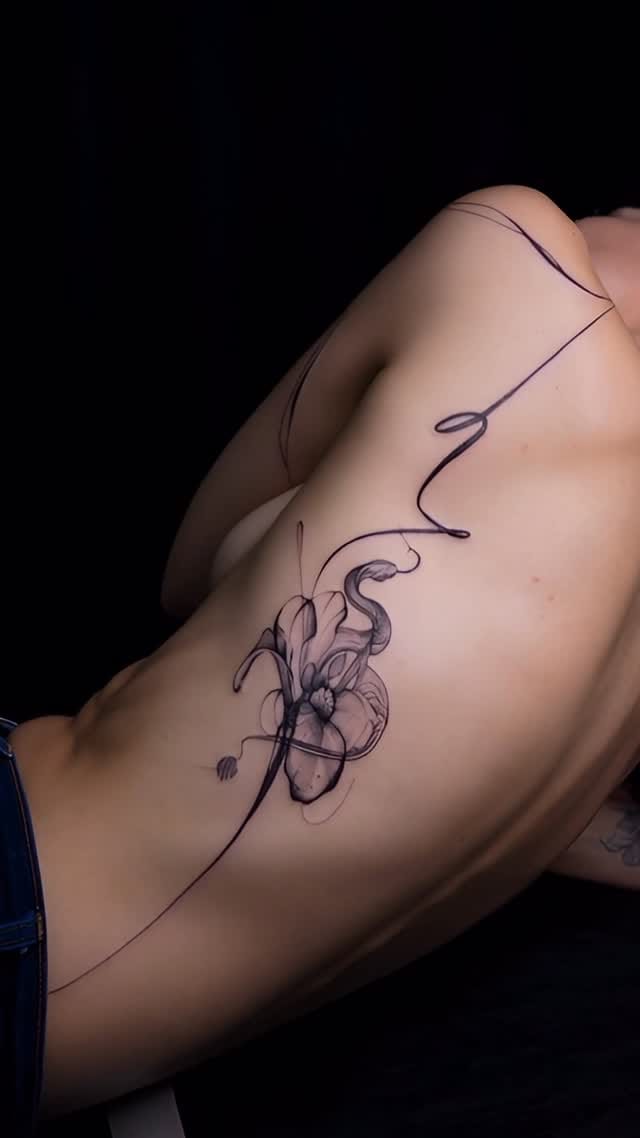 Post 6 by Sena Aslan | Tattoo Artist & Mentor on Instagram (video)