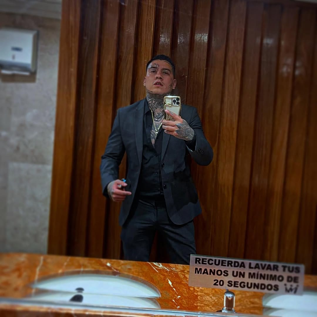 Post 3 by Alx Tirado on Instagram (image)