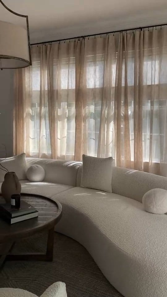 Post 10 by khan_furniture 🇦🇪 on Instagram (video)