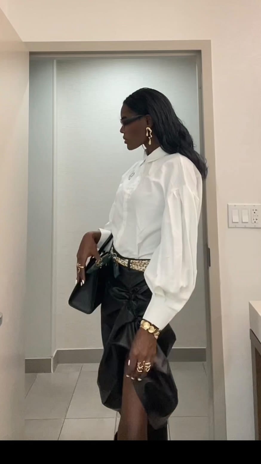 Post 2 by Tifeny on Instagram (video)