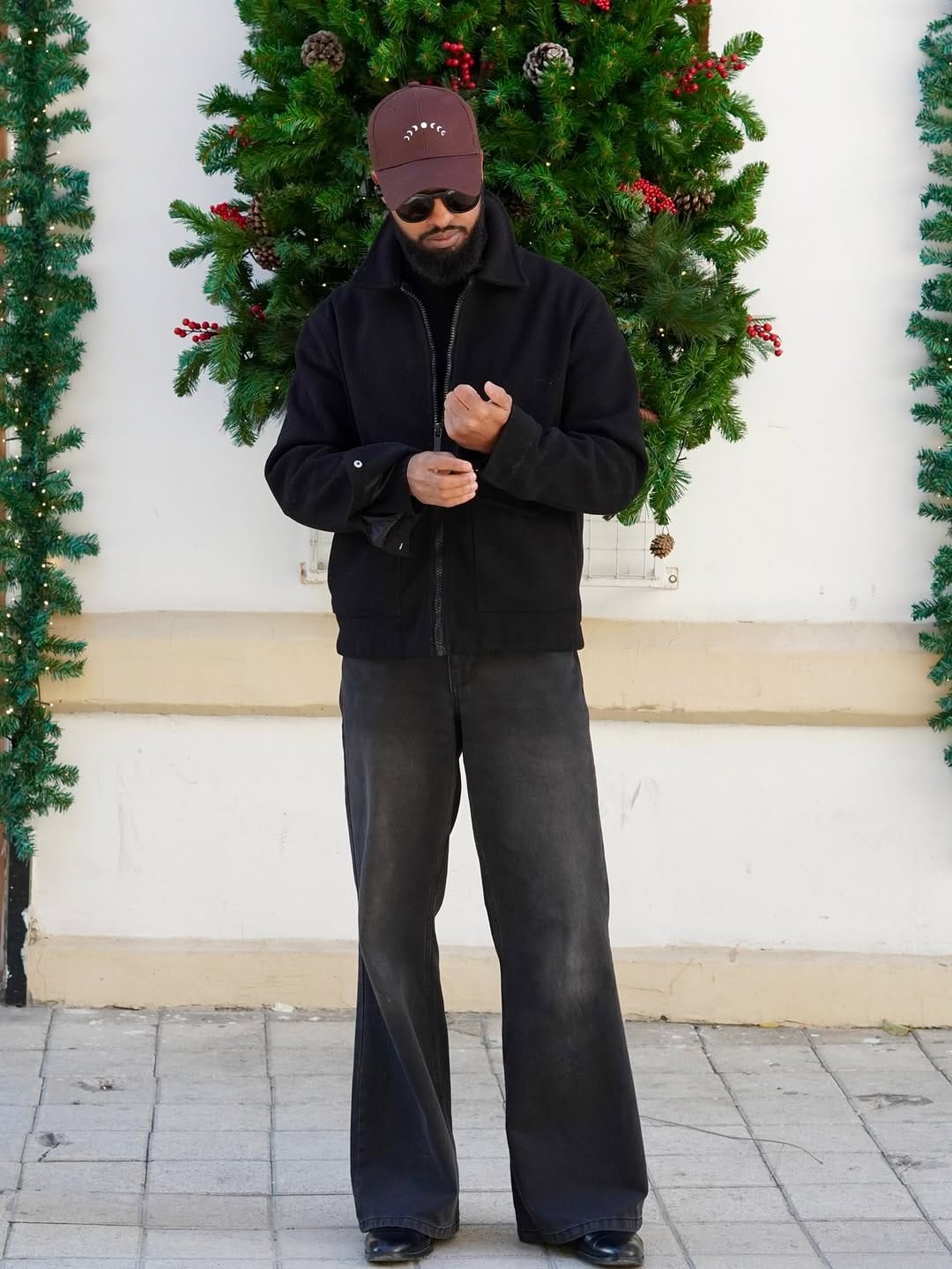 Post 8 by HASSO | Fashion x Fitness x Lifestyle on Instagram (carousel)
