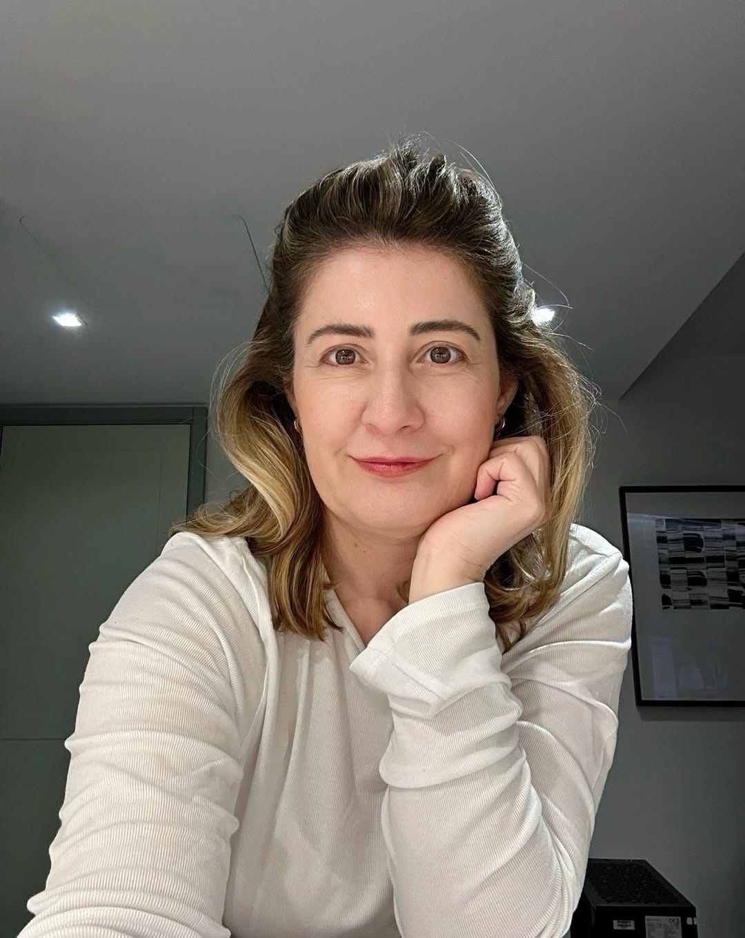 Post 4 by Sibel Elçin / Medical Astrologist & Holistic Health Coach on Instagram (image)