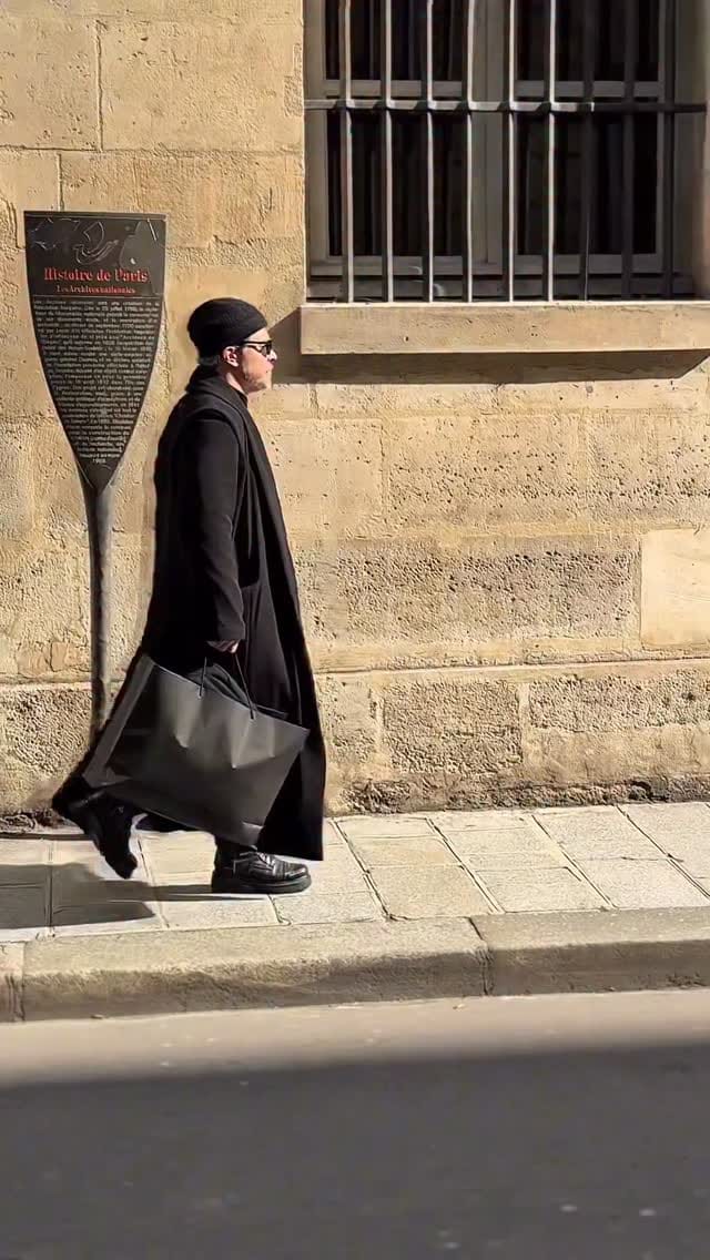 Post 5 by DAVID'S ROAD on Instagram (video)