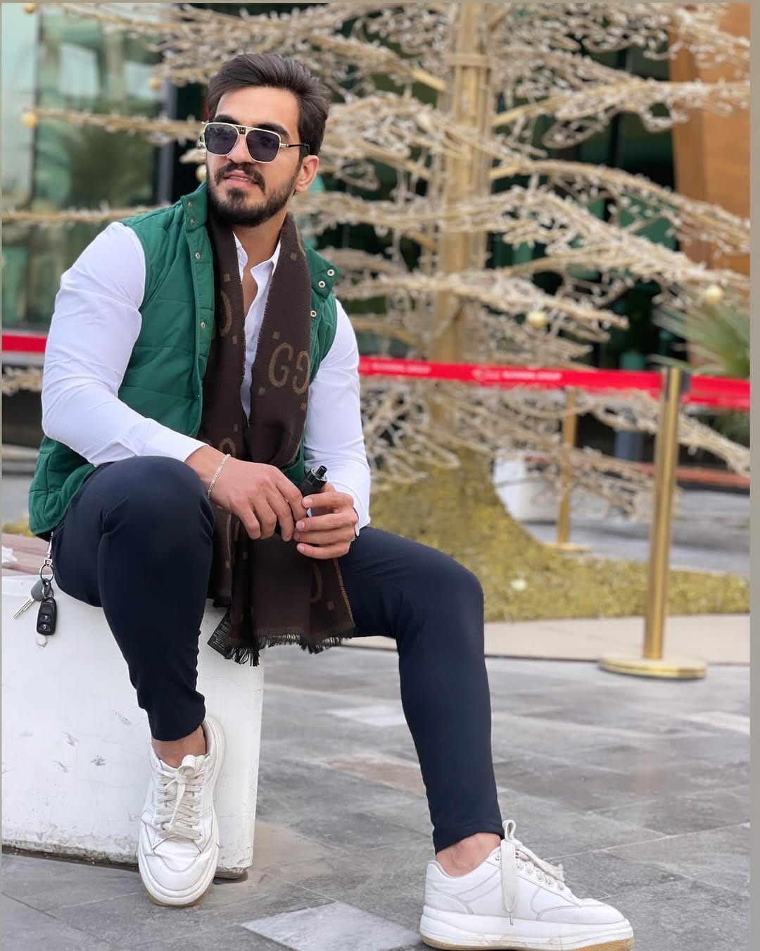 Post 9 by Salam on Instagram (carousel)