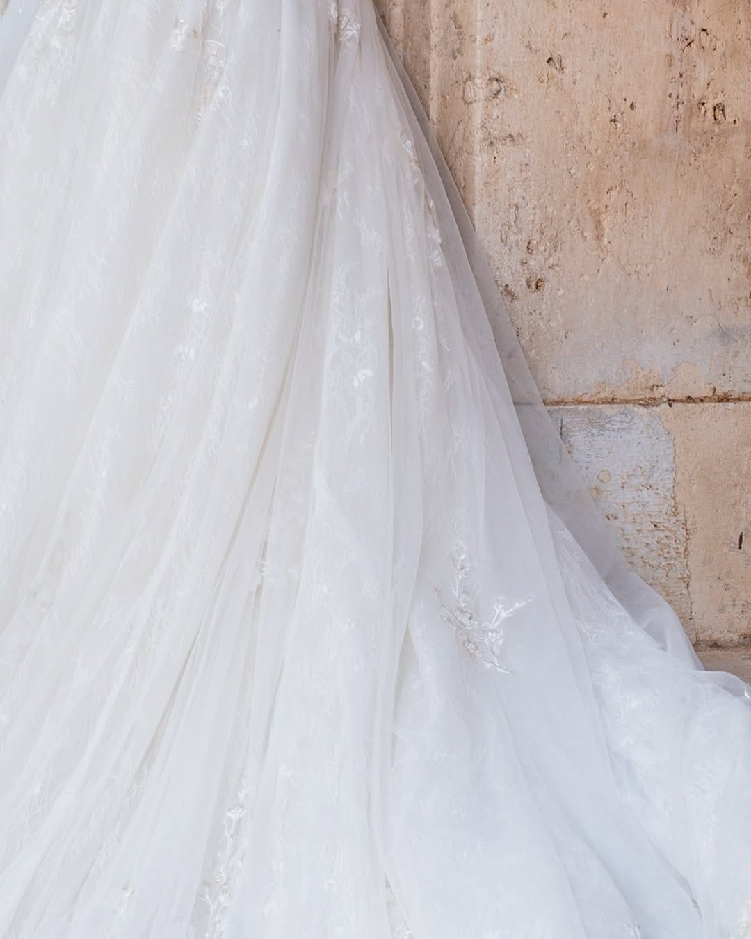 Post 8 by Luxury handmade Bridal atelier on Instagram (image)