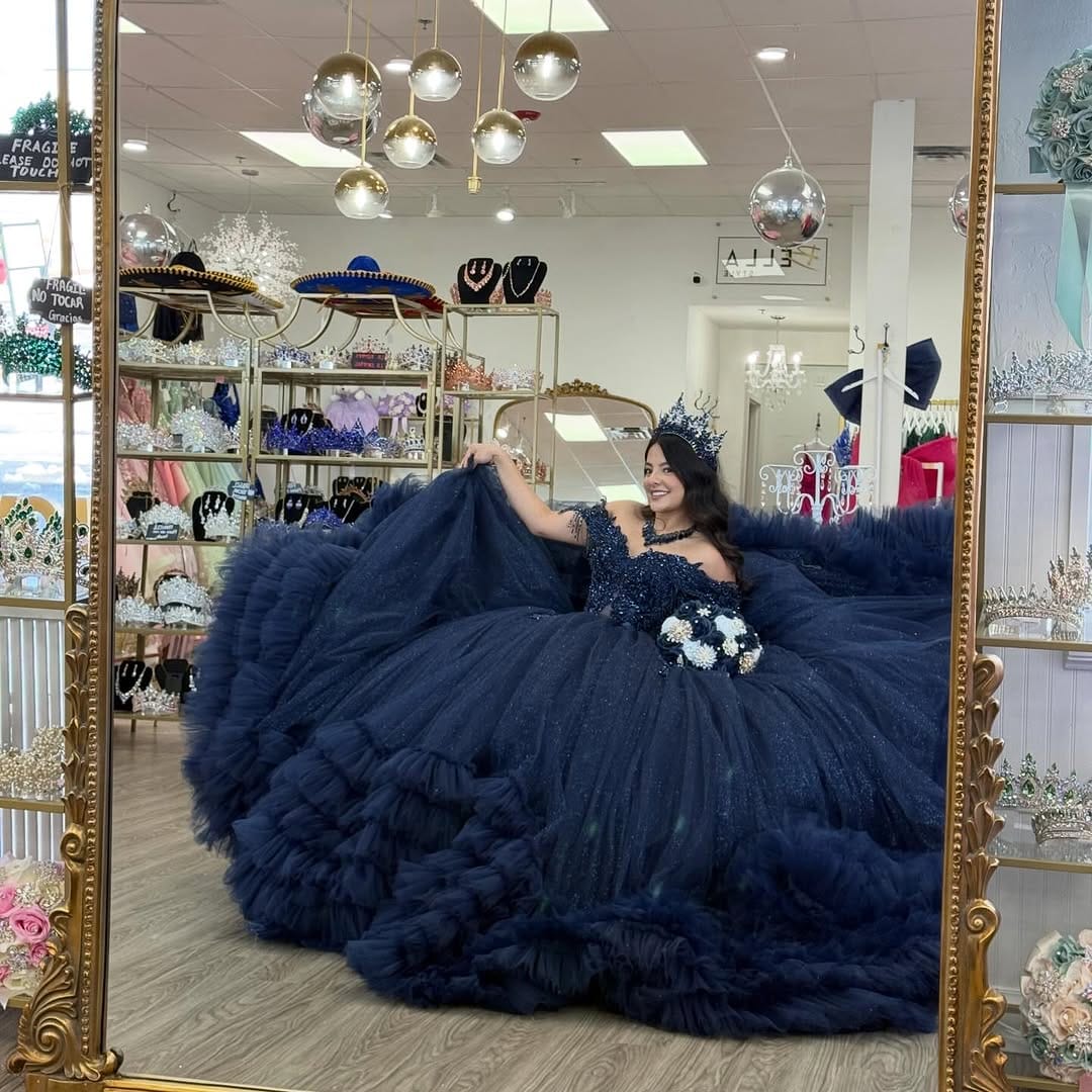 Post 7 by Bella Style Quince on Instagram (carousel)