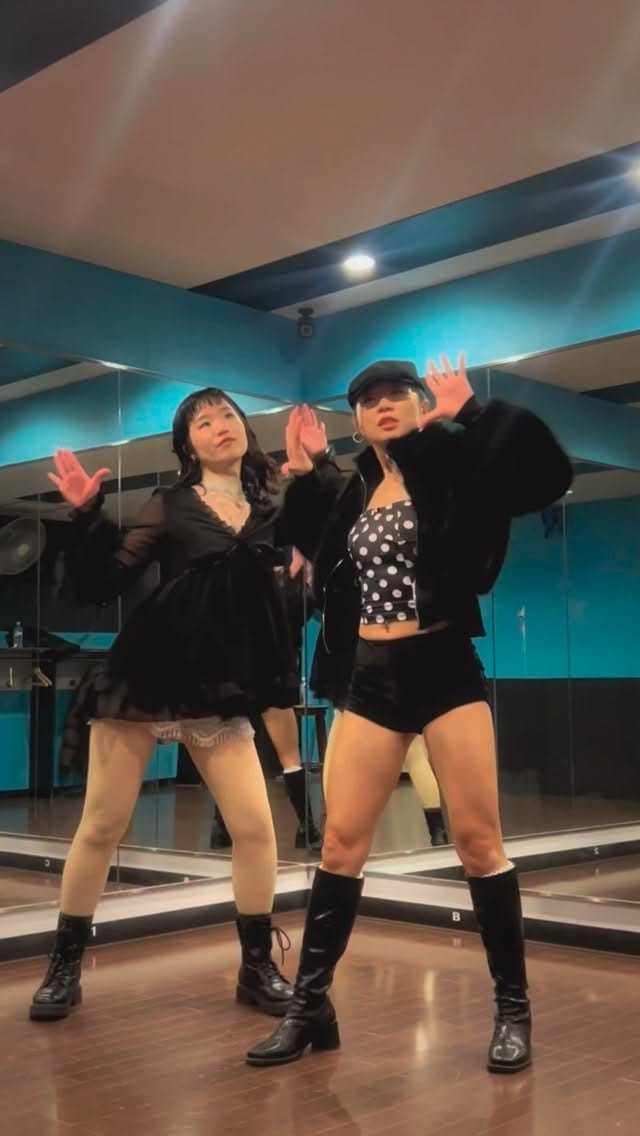 Post 3 by YANGHEE🍊 fr アイタルケー& YAH-MANz on Instagram (video)
