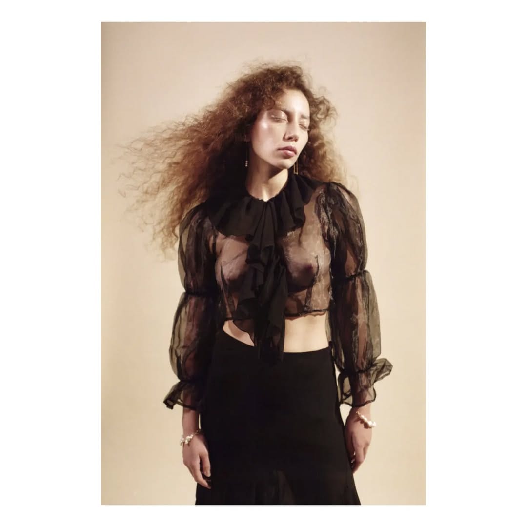 Post 9 by g l a s e on Instagram (image)