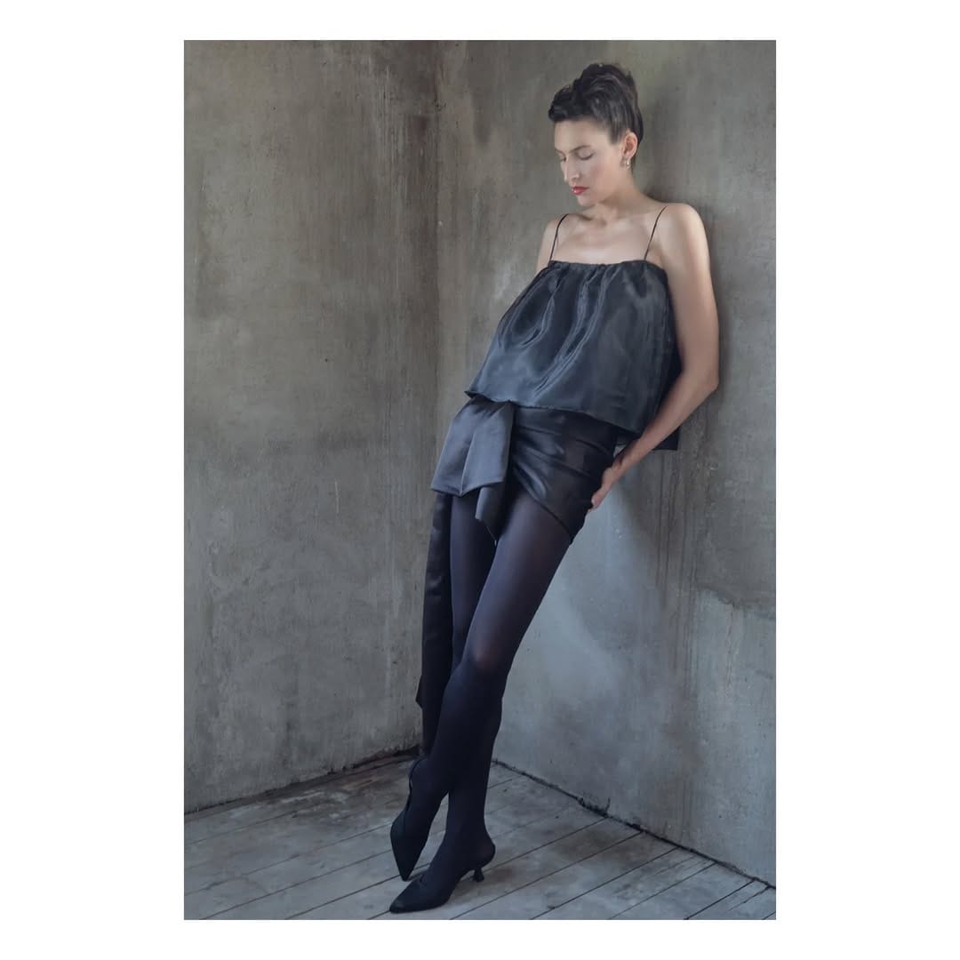 Post 4 by g l a s e on Instagram (image)