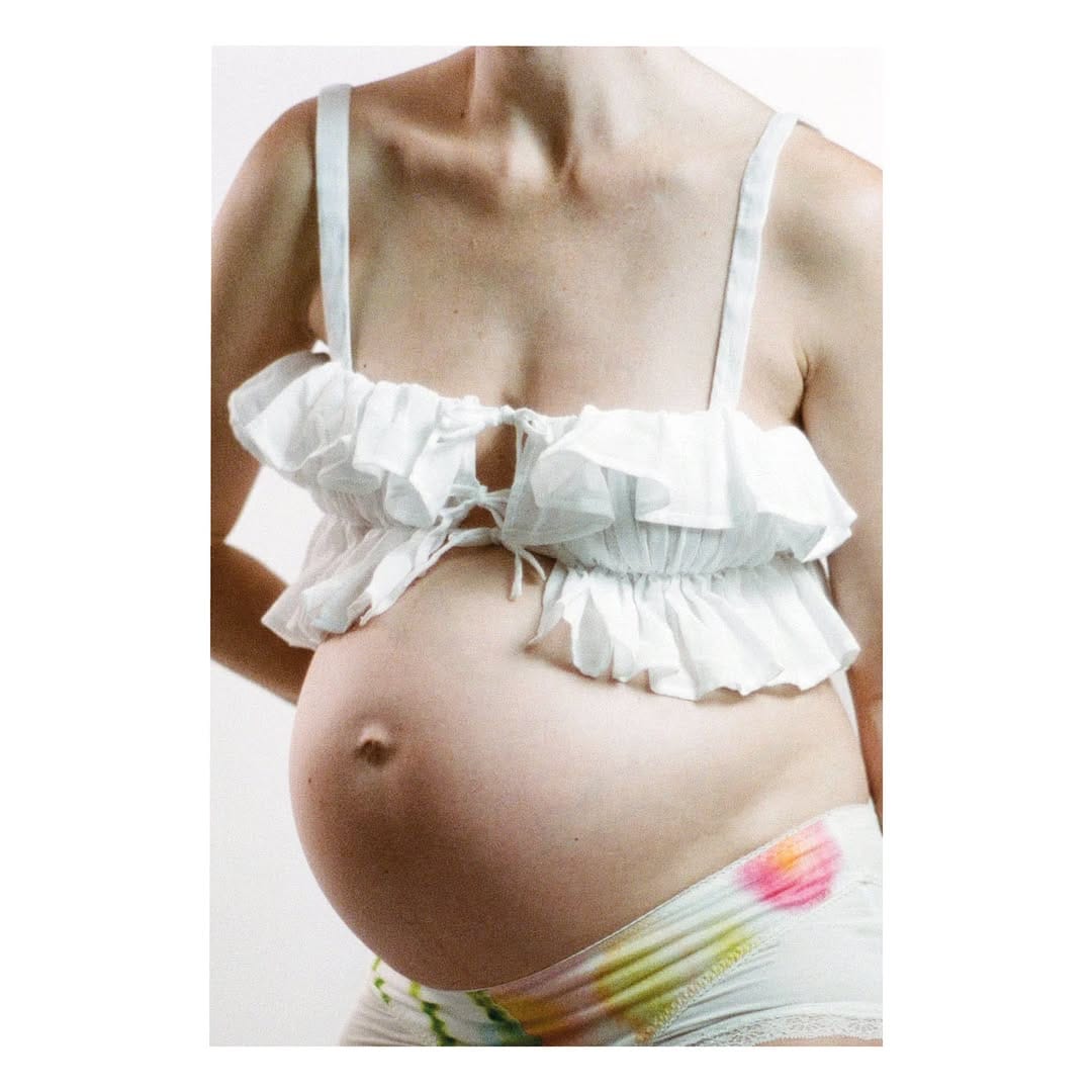 Post 5 by g l a s e on Instagram (image)