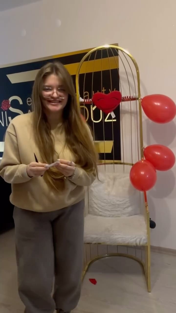 Post 9 by Secret Beauty Nisa Gündüz on Instagram (video)