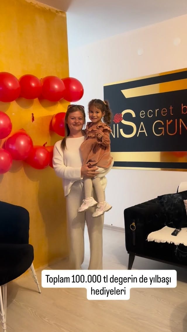 Post 8 by Secret Beauty Nisa Gündüz on Instagram (video)
