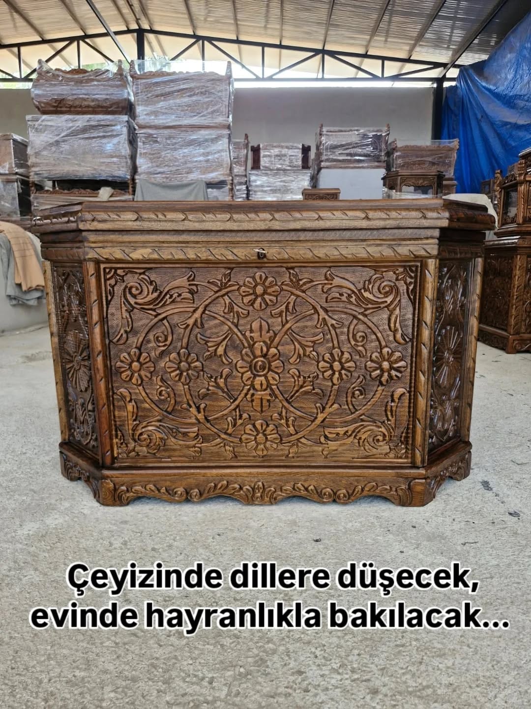 Post 4 by Sandıkçı Yaşar El Oyması Çeyiz Sandığı, Sehpa, Takı Kutuları on Instagram (image)