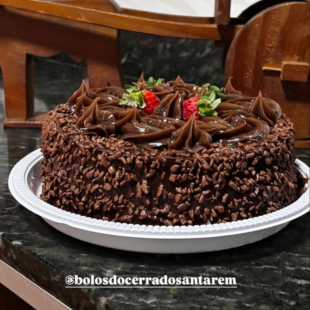Post 6 by BOLOS DO CERRADO SANTARÉM on Instagram (image)