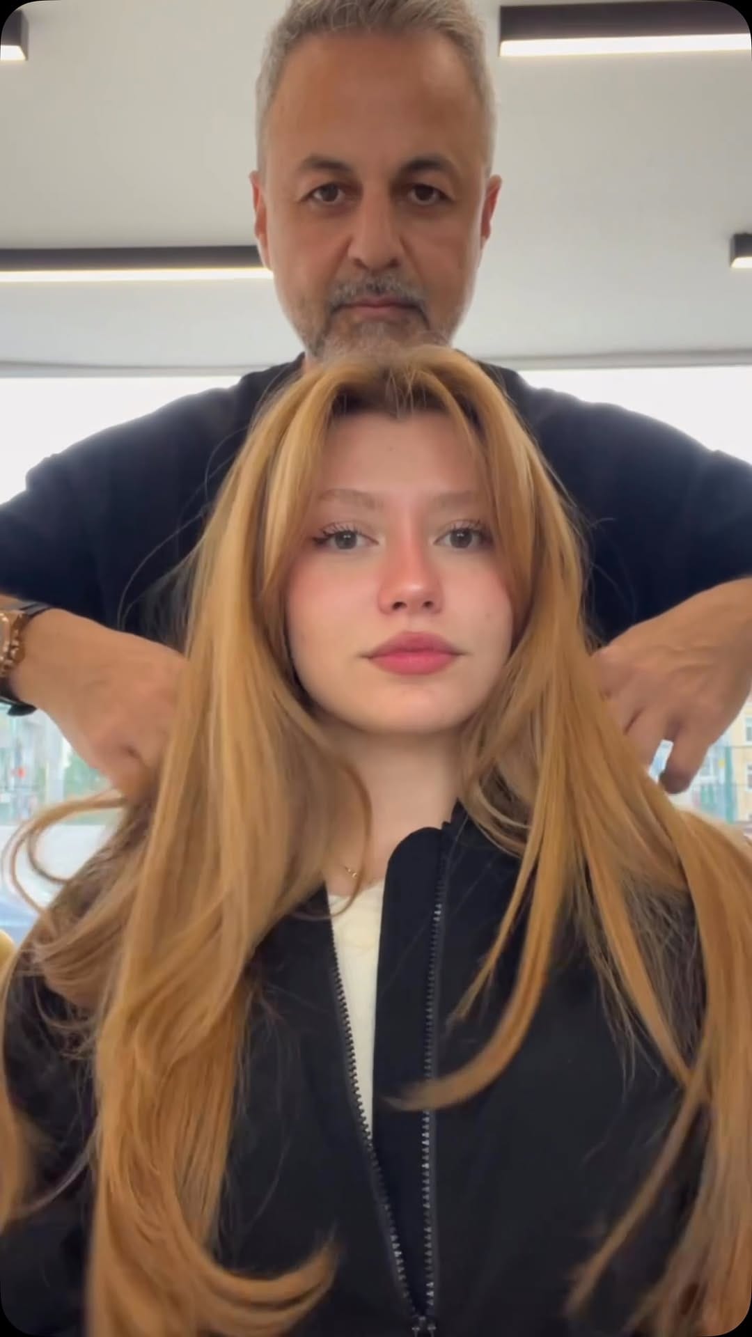 Post 10 by Emre Hergül Kuaför/Solaryum on Instagram (video)