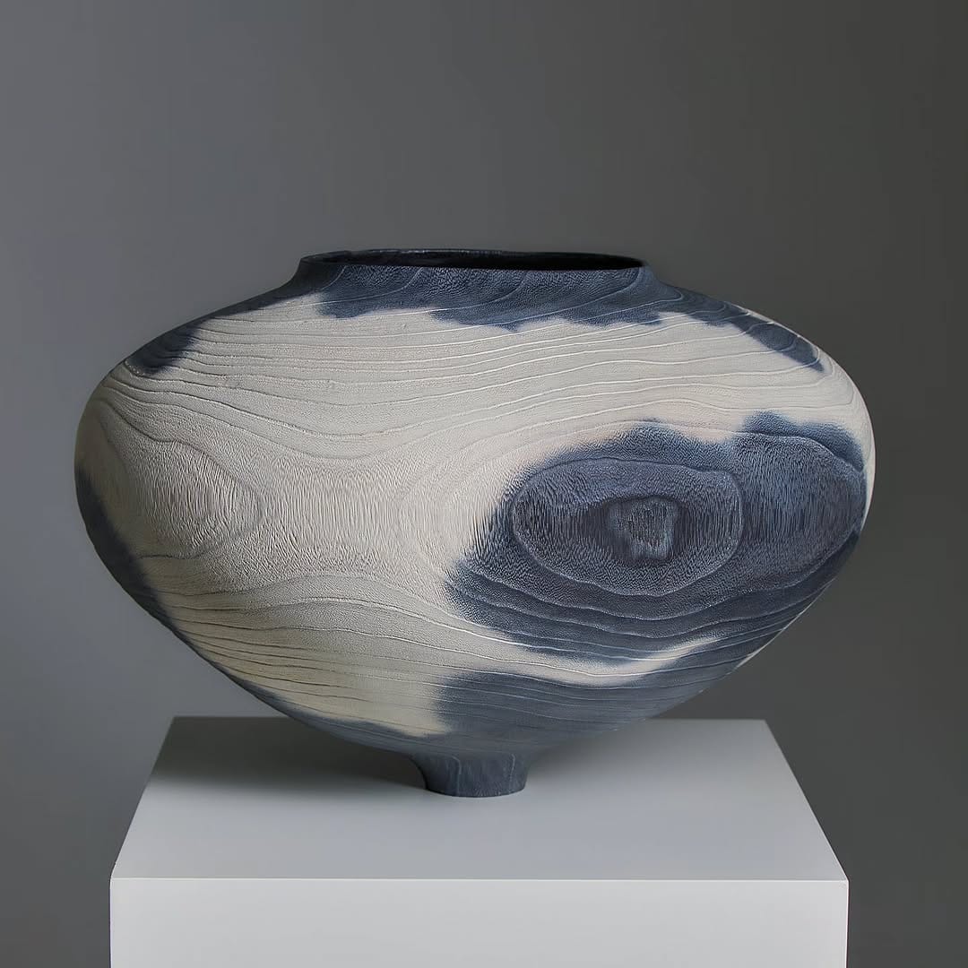 Post 4 by +樹 플러스 수 woodturning on Instagram (carousel)