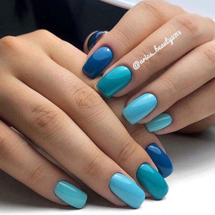 Post 10 by Manicure and eyelash extension on Instagram (image)
