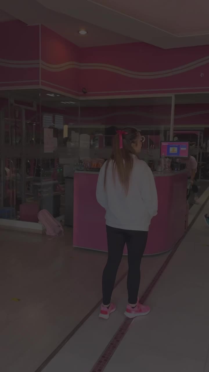Post 7 by Woman Gym on Instagram (video)