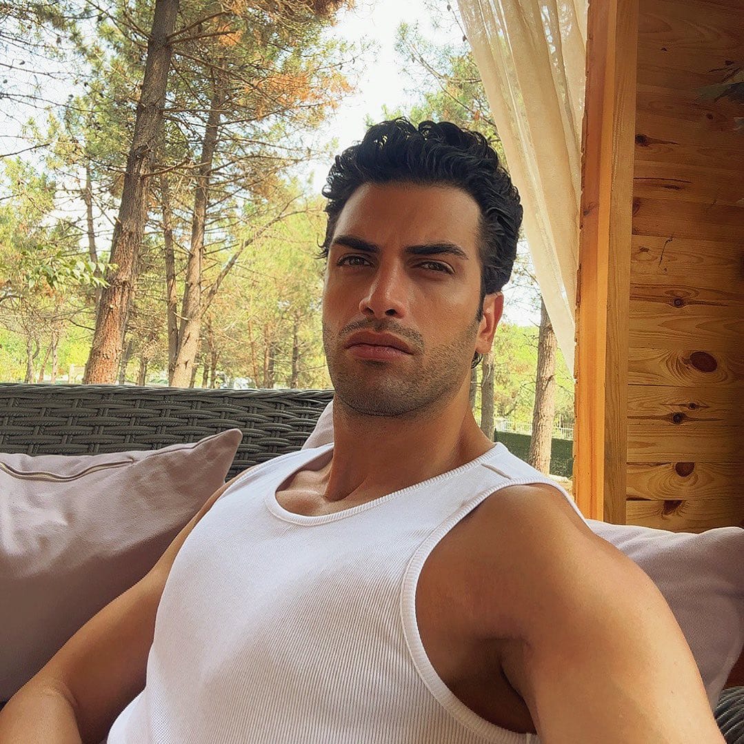 Post 4 by میثم خان/sam sahne on Instagram (image)