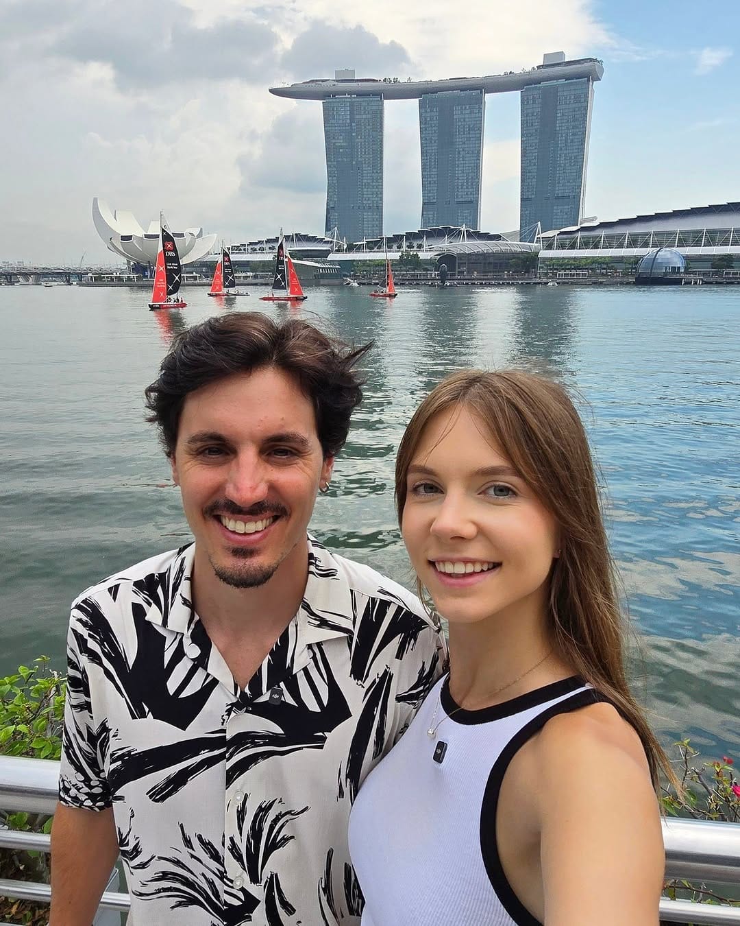 Post 5 by Mateo & Lisanna on Instagram (carousel)