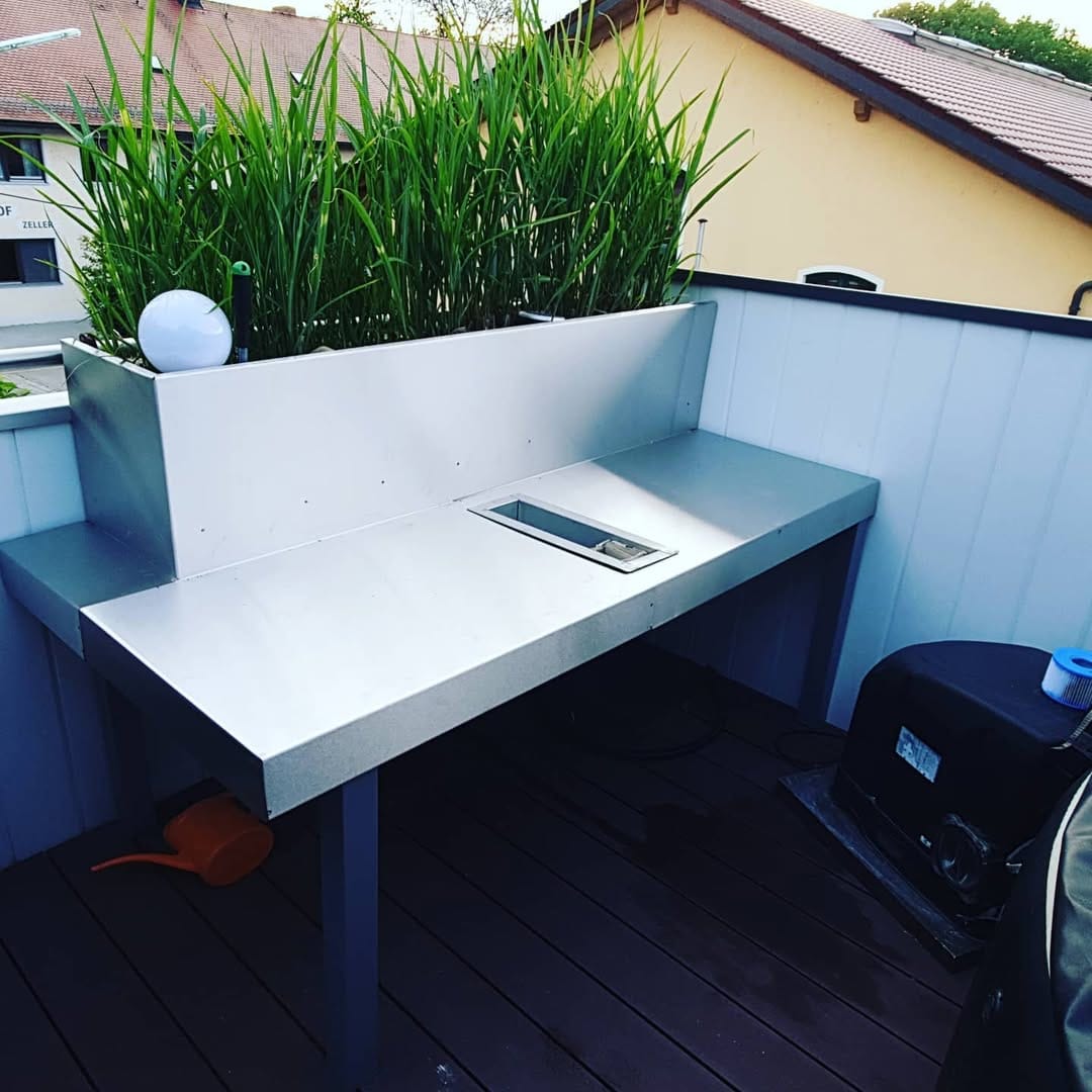 Post 2 by Andreas dRe Schott on Instagram (image)